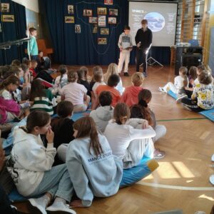 1000045578 Dzień Języków Obcych i kiermasz smakołyków 1000045578 Dzień Języków Obcych i kiermasz smakołyków