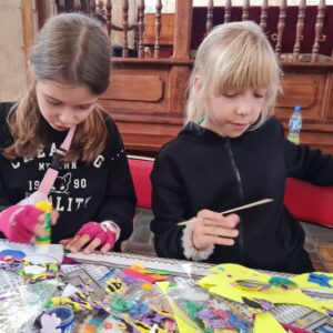 20250924 102556 Wycieczka do Tykocina w ramach projektu pt. „Śladami Wielokulturowego Podlasia – Wędrówki po Dziedzictwie Regionu" 20250924 102556 Wycieczka do Tykocina w ramach projektu pt. „Śladami Wielokulturowego Podlasia – Wędrówki po Dziedzictwie Regionu"