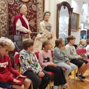 20250924 111356 Wycieczka do Tykocina w ramach projektu pt. „Śladami Wielokulturowego Podlasia – Wędrówki po Dziedzictwie Regionu" 20250924 111356 Wycieczka do Tykocina w ramach projektu pt. „Śladami Wielokulturowego Podlasia – Wędrówki po Dziedzictwie Regionu"