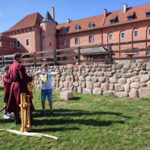 IMG 20250922 133005 Wycieczka do Tykocina w ramach projektu pt. „Śladami Wielokulturowego Podlasia – Wędrówki po Dziedzictwie Regionu" IMG 20250922 133005 Wycieczka do Tykocina w ramach projektu pt. „Śladami Wielokulturowego Podlasia – Wędrówki po Dziedzictwie Regionu"