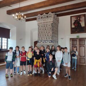 IMG 20250922 141631 Wycieczka do Tykocina w ramach projektu pt. „Śladami Wielokulturowego Podlasia – Wędrówki po Dziedzictwie Regionu" IMG 20250922 141631 Wycieczka do Tykocina w ramach projektu pt. „Śladami Wielokulturowego Podlasia – Wędrówki po Dziedzictwie Regionu"