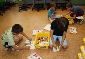 IMG 4882 Koło informatyczne – „Z robotyką za pan brat” IMG 4882 Koło informatyczne – „Z robotyką za pan brat”