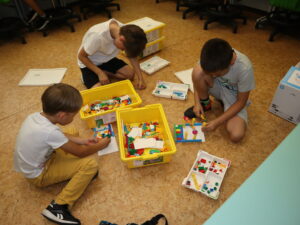 IMG 4890 Koło informatyczne – „Z robotyką za pan brat” IMG 4890 Koło informatyczne – „Z robotyką za pan brat”