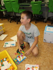 IMG 4893 Koło informatyczne – „Z robotyką za pan brat” IMG 4893 Koło informatyczne – „Z robotyką za pan brat”