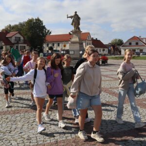 IMG 5140 Wycieczka do Tykocina w ramach projektu pt. „Śladami Wielokulturowego Podlasia – Wędrówki po Dziedzictwie Regionu" IMG 5140 Wycieczka do Tykocina w ramach projektu pt. „Śladami Wielokulturowego Podlasia – Wędrówki po Dziedzictwie Regionu"