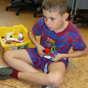 IMG 5181 Koło informatyczne – „Z robotyką za pan brat” w klasach 1-3 IMG 5181 Koło informatyczne – „Z robotyką za pan brat” w klasach 1-3