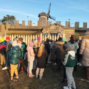 1000049130 Wycieczka w ramach projektu ,,Poznajemy Podlaskie'' do Augustowa i okolic klas: 3K i 4L-S 1000049130 Wycieczka w ramach projektu ,,Poznajemy Podlaskie'' do Augustowa i okolic klas: 3K i 4L-S