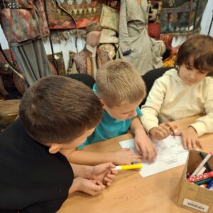 IMG 20251017 WA0024 Wycieczka do Mielnika i Drohiczyna w ramach projektu pt. „Śladami Wielokulturowego Podlasia – Wędrówki po Dziedzictwie Regionu" - kl. 1Z + 2B IMG 20251017 WA0024 Wycieczka do Mielnika i Drohiczyna w ramach projektu pt. „Śladami Wielokulturowego Podlasia – Wędrówki po Dziedzictwie Regionu" - kl. 1Z + 2B