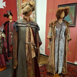 IMG 20251017 WA0034 Wycieczka do Mielnika i Drohiczyna w ramach projektu pt. „Śladami Wielokulturowego Podlasia – Wędrówki po Dziedzictwie Regionu" - kl. 1Z + 2B IMG 20251017 WA0034 Wycieczka do Mielnika i Drohiczyna w ramach projektu pt. „Śladami Wielokulturowego Podlasia – Wędrówki po Dziedzictwie Regionu" - kl. 1Z + 2B