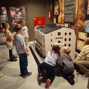 IMG 20251026 WA0004 Realizacja projektu "Śladami Wielokulturowego Podlasia" - Centrum Ludwika Zamenhofa – kl. 1Z IMG 20251026 WA0004 Realizacja projektu "Śladami Wielokulturowego Podlasia" - Centrum Ludwika Zamenhofa – kl. 1Z