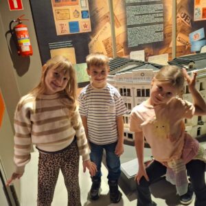 IMG 20251026 WA0007 Realizacja projektu "Śladami Wielokulturowego Podlasia" - Centrum Ludwika Zamenhofa – kl. 1Z IMG 20251026 WA0007 Realizacja projektu "Śladami Wielokulturowego Podlasia" - Centrum Ludwika Zamenhofa – kl. 1Z