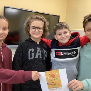 IMG 0015 I etap konkursu matematyczno-informatycznego AleMózgi! IMG 0015 I etap konkursu matematyczno-informatycznego AleMózgi!