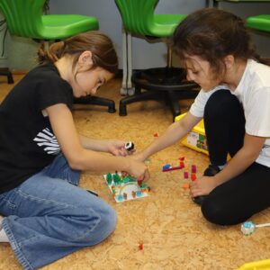 IMG 5253 Koło informatyczne – „Z robotyką za pan brat” w klasach 1-3 IMG 5253 Koło informatyczne – „Z robotyką za pan brat” w klasach 1-3