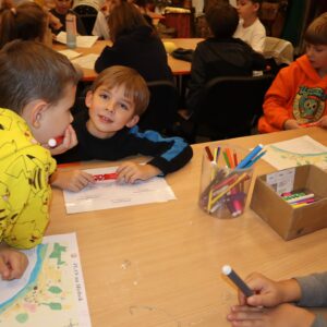 IMG 5411 Wycieczka do Mielnika i Drohiczyna w ramach projektu pt. „Śladami Wielokulturowego Podlasia – Wędrówki po Dziedzictwie Regionu" - kl. 3K + 2S IMG 5411 Wycieczka do Mielnika i Drohiczyna w ramach projektu pt. „Śladami Wielokulturowego Podlasia – Wędrówki po Dziedzictwie Regionu" - kl. 3K + 2S