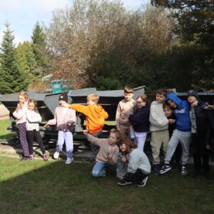 IMG 5466 Wycieczka do Mielnika i Drohiczyna w ramach projektu pt. „Śladami Wielokulturowego Podlasia – Wędrówki po Dziedzictwie Regionu" - kl. 3K + 2S IMG 5466 Wycieczka do Mielnika i Drohiczyna w ramach projektu pt. „Śladami Wielokulturowego Podlasia – Wędrówki po Dziedzictwie Regionu" - kl. 3K + 2S