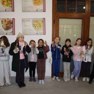 IMG 5639 Wycieczka do Mielnika i Drohiczyna w ramach projektu pt. „Śladami Wielokulturowego Podlasia – Wędrówki po Dziedzictwie Regionu" - kl. 3K + 2S IMG 5639 Wycieczka do Mielnika i Drohiczyna w ramach projektu pt. „Śladami Wielokulturowego Podlasia – Wędrówki po Dziedzictwie Regionu" - kl. 3K + 2S