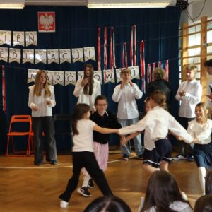 IMG 5702 UROCZYSTA AKADEMIA Z OKAZJI DNIA EDUKACJI NARODOWEJ IMG 5702 UROCZYSTA AKADEMIA Z OKAZJI DNIA EDUKACJI NARODOWEJ