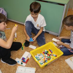 IMG 5854 Koło informatyczne – „Z robotyką za pan brat” IMG 5854 Koło informatyczne – „Z robotyką za pan brat”