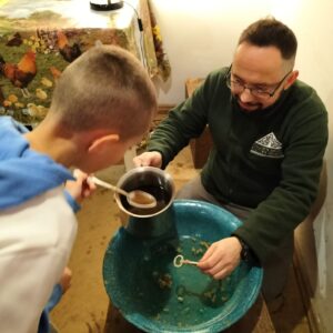 1000052081 Warsztaty kl. 2B i 3K w Muzeum Kultury Ludowej 1000052081 Warsztaty kl. 2B i 3K w Muzeum Kultury Ludowej