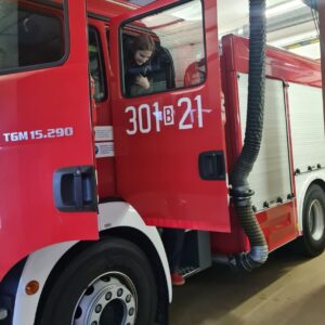 20251103 121220 Wycieczka dydaktyczna klasy 8 do Jednostki Ratowniczo-Gaśniczej nr 1 w Białymstoku 20251103 121220 Wycieczka dydaktyczna klasy 8 do Jednostki Ratowniczo-Gaśniczej nr 1 w Białymstoku