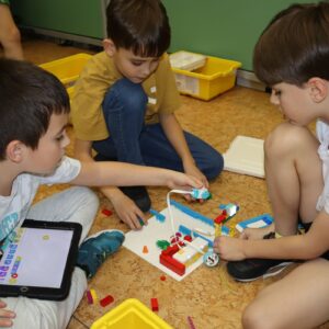 IMG 5998 Koło informatyczne – „Z robotyką za pan brat” IMG 5998 Koło informatyczne – „Z robotyką za pan brat”