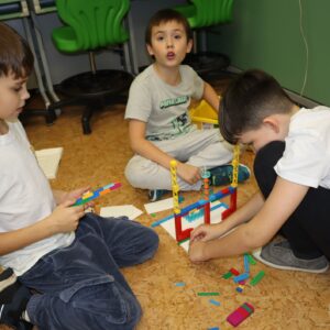 IMG 6237 Koło informatyczne – „Z robotyką za pan brat” IMG 6237 Koło informatyczne – „Z robotyką za pan brat”