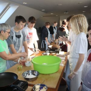 IMG 6282 Wycieczka do Kruszynian w ramach projektu pt. „Śladami Wielokulturowego Podlasia – Wędrówki po Dziedzictwie Regionu" - kl. 7M IMG 6282 Wycieczka do Kruszynian w ramach projektu pt. „Śladami Wielokulturowego Podlasia – Wędrówki po Dziedzictwie Regionu" - kl. 7M