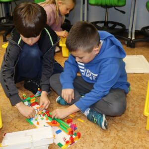 IMG 6430 Koło informatyczne – „Z robotyką za pan brat” IMG 6430 Koło informatyczne – „Z robotyką za pan brat”