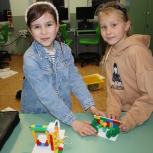 IMG 6607 Koło informatyczne – „Z robotyką za pan brat” IMG 6607 Koło informatyczne – „Z robotyką za pan brat”