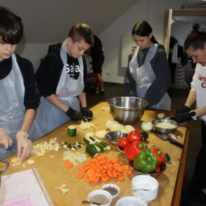 IMG 6711 Realizacja projektu "Śladami Wielokulturowego Podlasia" - warsztaty kl. 6 IMG 6711 Realizacja projektu "Śladami Wielokulturowego Podlasia" - warsztaty kl. 6