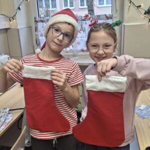 1000015620 Mikołajkowe szycie... 1000015620 Mikołajkowe szycie...