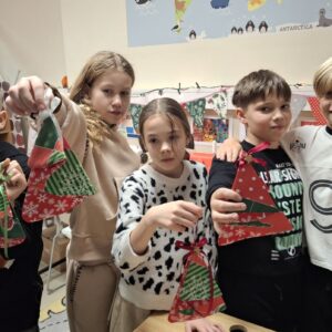 1000015860 Zajęcia koła SPRYTNE RĘCE 1000015860 Zajęcia koła SPRYTNE RĘCE