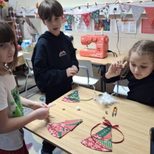 1000015861 Zajęcia koła SPRYTNE RĘCE 1000015861 Zajęcia koła SPRYTNE RĘCE