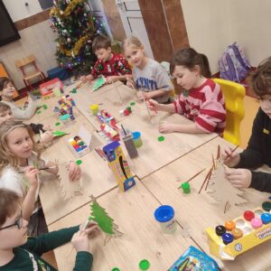 IMG 20251218 100955 Warsztaty świąteczne w klasie 2B IMG 20251218 100955 Warsztaty świąteczne w klasie 2B