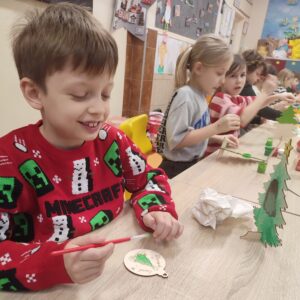 IMG 20251218 102430 Warsztaty świąteczne w klasie 2B IMG 20251218 102430 Warsztaty świąteczne w klasie 2B