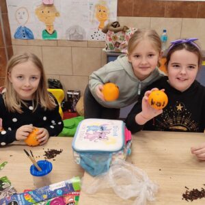 IMG 20251218 123255 Warsztaty świąteczne w klasie 2B IMG 20251218 123255 Warsztaty świąteczne w klasie 2B