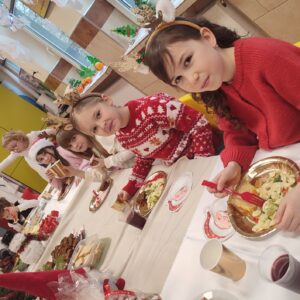 IMG 20251219 100928 Jasełka i wigilia klasowa 2B IMG 20251219 100928 Jasełka i wigilia klasowa 2B