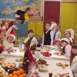 IMG 20251219 102219 Jasełka i wigilia klasowa 2B IMG 20251219 102219 Jasełka i wigilia klasowa 2B