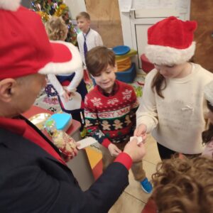 IMG 20251219 103503 Jasełka i wigilia klasowa 2B IMG 20251219 103503 Jasełka i wigilia klasowa 2B