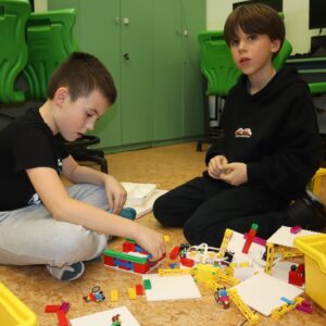 IMG 7006 Koło informatyczne – „Z robotyką za pan brat” IMG 7006 Koło informatyczne – „Z robotyką za pan brat”