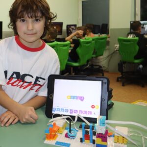 IMG 7103 Koło informatyczne – „Z robotyką za pan brat” IMG 7103 Koło informatyczne – „Z robotyką za pan brat”