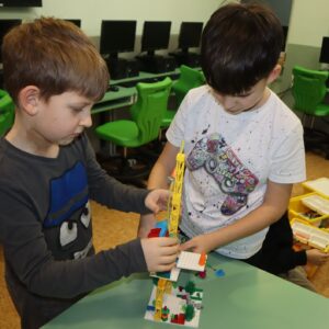 IMG 7392 Koło informatyczne – „Z robotyką za pan brat” IMG 7392 Koło informatyczne – „Z robotyką za pan brat”