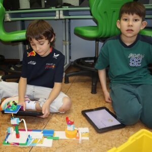 IMG 7729 Koło informatyczne – „Z robotyką za pan brat” IMG 7729 Koło informatyczne – „Z robotyką za pan brat”