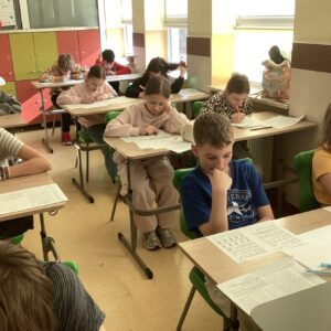 kang 3 Konkurs „Kangur Matematyczny" kang 3 Konkurs „Kangur Matematyczny"