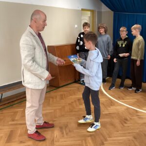 IMG 0173 Nagrody z konkursu Kangur Matematyczny 2026. IMG 0173 Nagrody z konkursu Kangur Matematyczny 2026.
