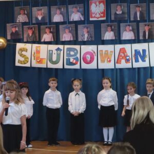 IMG 9480 Ślubowanie i pasowanie na ucznia — klasa I M IMG 9480 Ślubowanie i pasowanie na ucznia — klasa I M