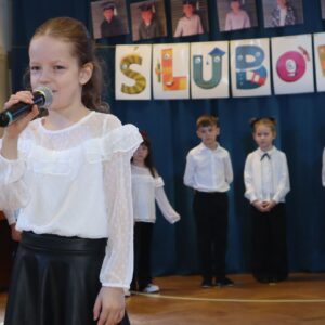 IMG 9490 Ślubowanie i pasowanie na ucznia — klasa I M IMG 9490 Ślubowanie i pasowanie na ucznia — klasa I M