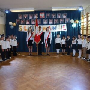 IMG 9526 Ślubowanie i pasowanie na ucznia — klasa I M IMG 9526 Ślubowanie i pasowanie na ucznia — klasa I M