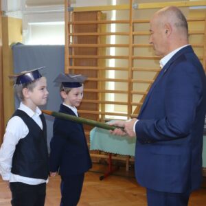 IMG 9546 Ślubowanie i pasowanie na ucznia — klasa I M IMG 9546 Ślubowanie i pasowanie na ucznia — klasa I M